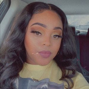 Meet your Posher, Imani